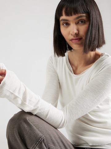 T-shirt BDG Urban Outfitters en blanc