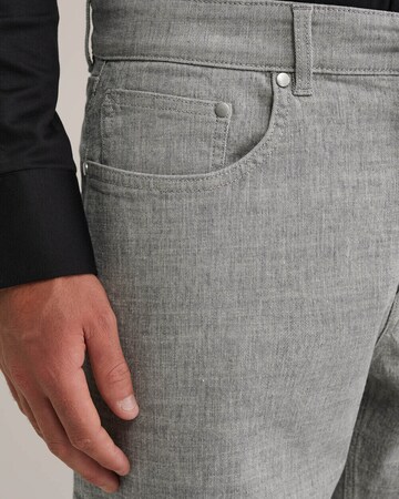 WE Fashion Regular Trousers in Grey
