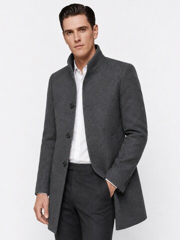 YOUTHUP Winter Coat in Grey