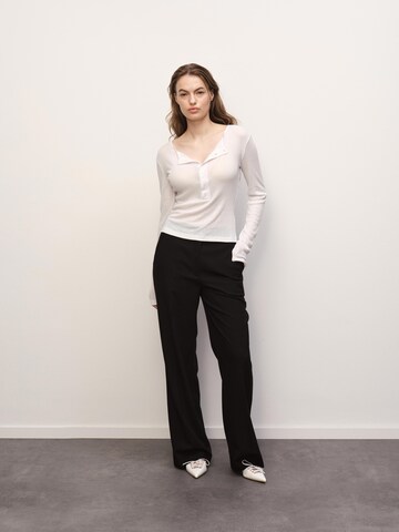 RÆRE by Lorena Rae Regular Hose 'Romina' in Schwarz