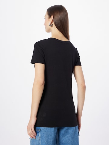 Tricou de la GAP pe negru