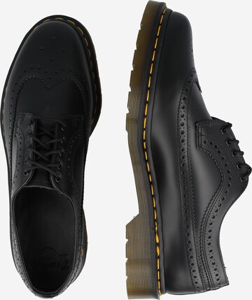 Pantofi cu șireturi de la Dr. Martens pe negru