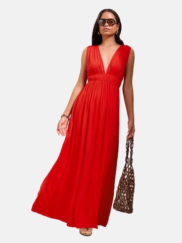 Robe de soirée Friends Like These en rouge : devant