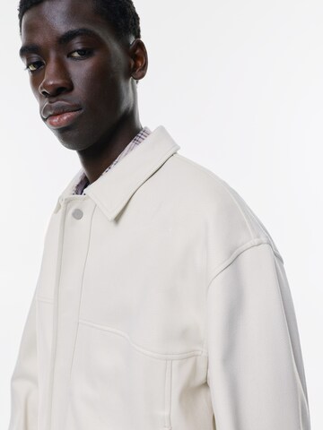 Veste mi-saison Pull&Bear en beige