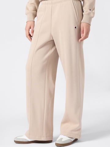 Loosefit Pantaloni di Champion Authentic Athletic Apparel in marrone: frontale