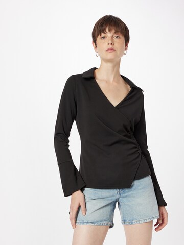 Warehouse Blouse in Zwart: voorkant