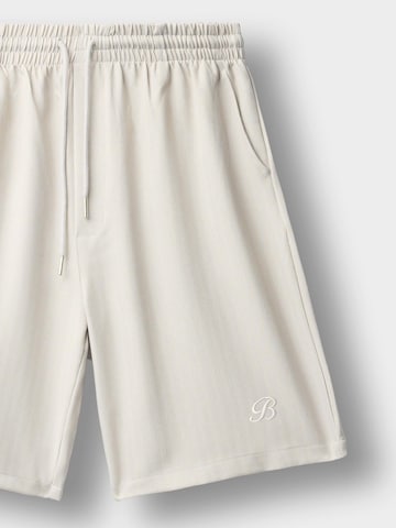 Burocs Regular Hose 'Herringbone'‌‌‌‌ in Weiß