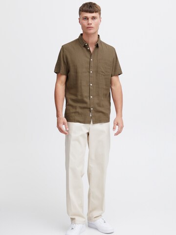 !Solid Slim fit Button Up Shirt 'Allan' in Brown