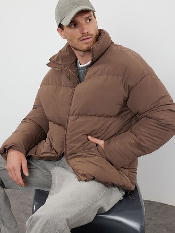 Giacca invernale di Trendyol in marrone