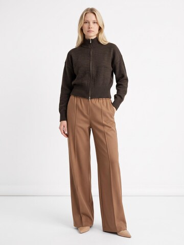 Viore Hose 'Hose'‌‌‌ in Beige