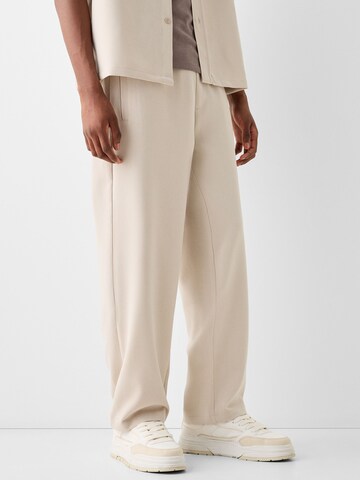 Bershka Loose fit Trousers in Beige