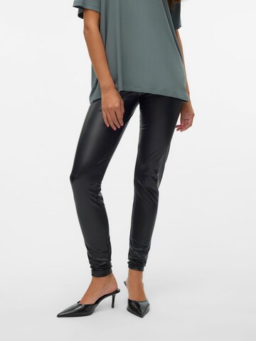 VERO MODA Baggy Leggings 'Gana' in Zwart: voorkant