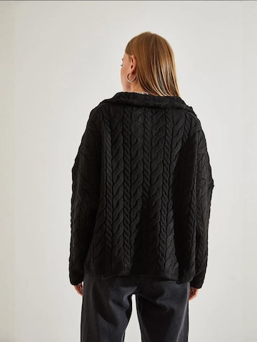 Bianco Lucci - Pullover 'Pullover' em preto