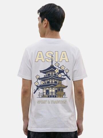 RoamLikeSummer Shirt 'ASIA' in White: front