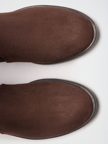 Lipsy Stiefel in Braun