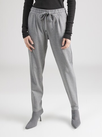 Regular Pantalon à pince QS en gris : devant