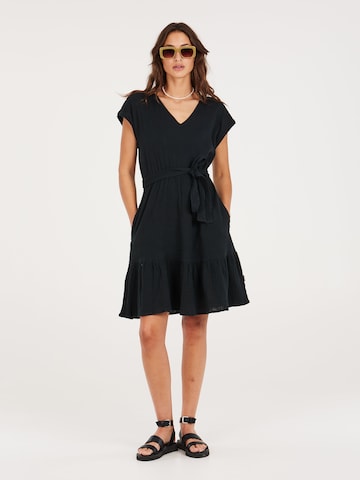 PROTEST Kleid 'PRTJAYLIN' in Schwarz