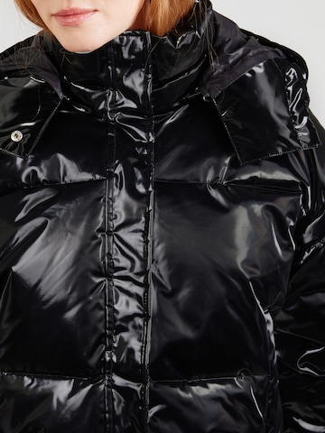 EA7 Emporio Armani Tussenjas in Zwart