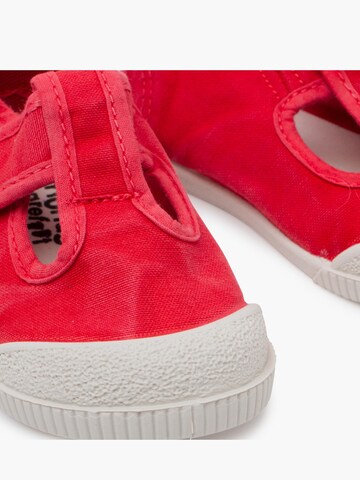 Pisamonas First-Step Shoes in Red