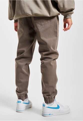 DEF Tapered Cargohose in Braun