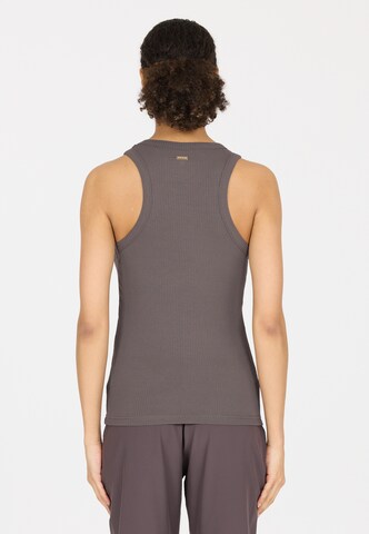 Athlecia Sports top 'Lankae' in Brown