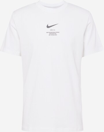 Nike Sportswear Shirt in White: front