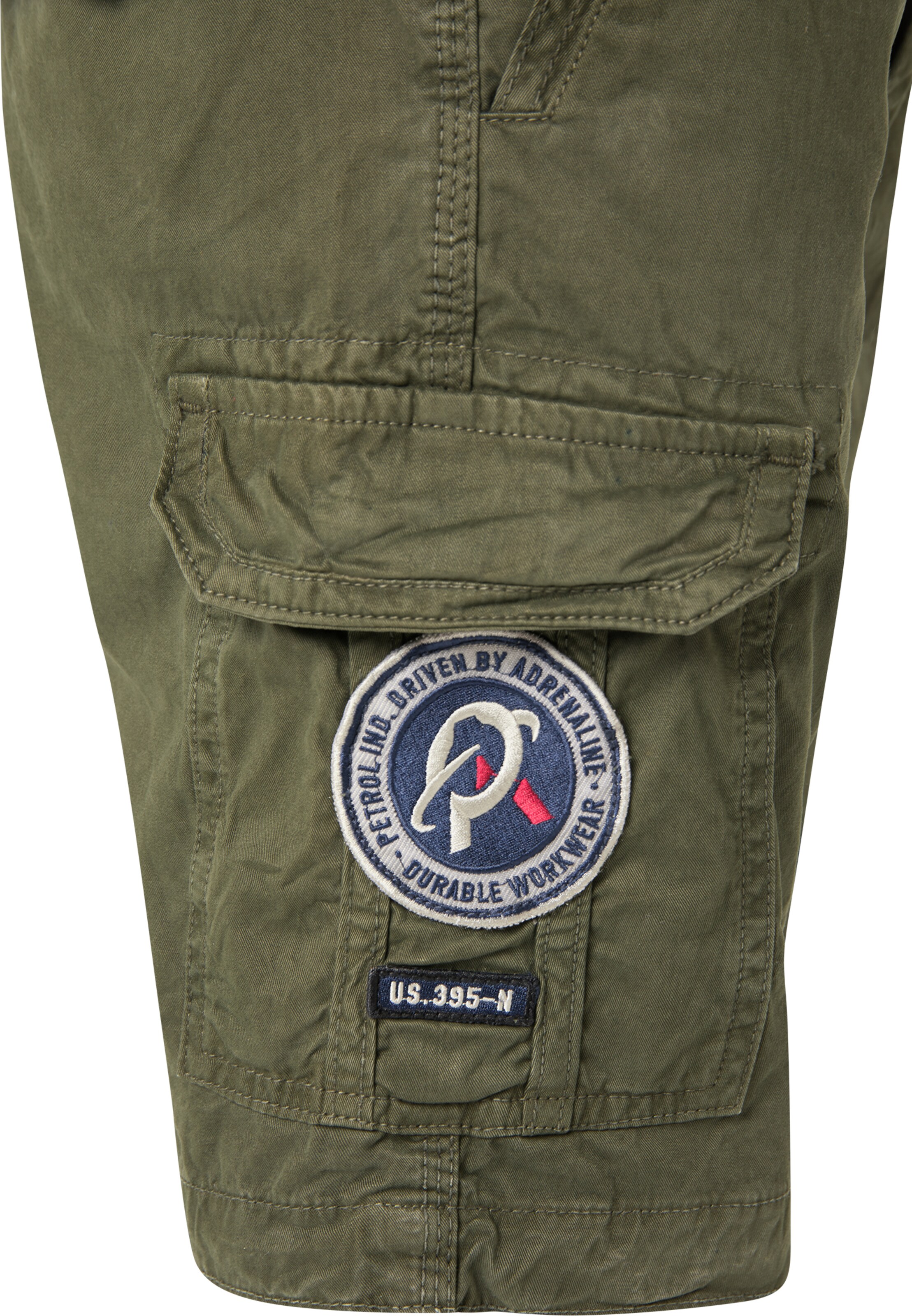 Petrol Industries Regularen Hlače | zelena barva