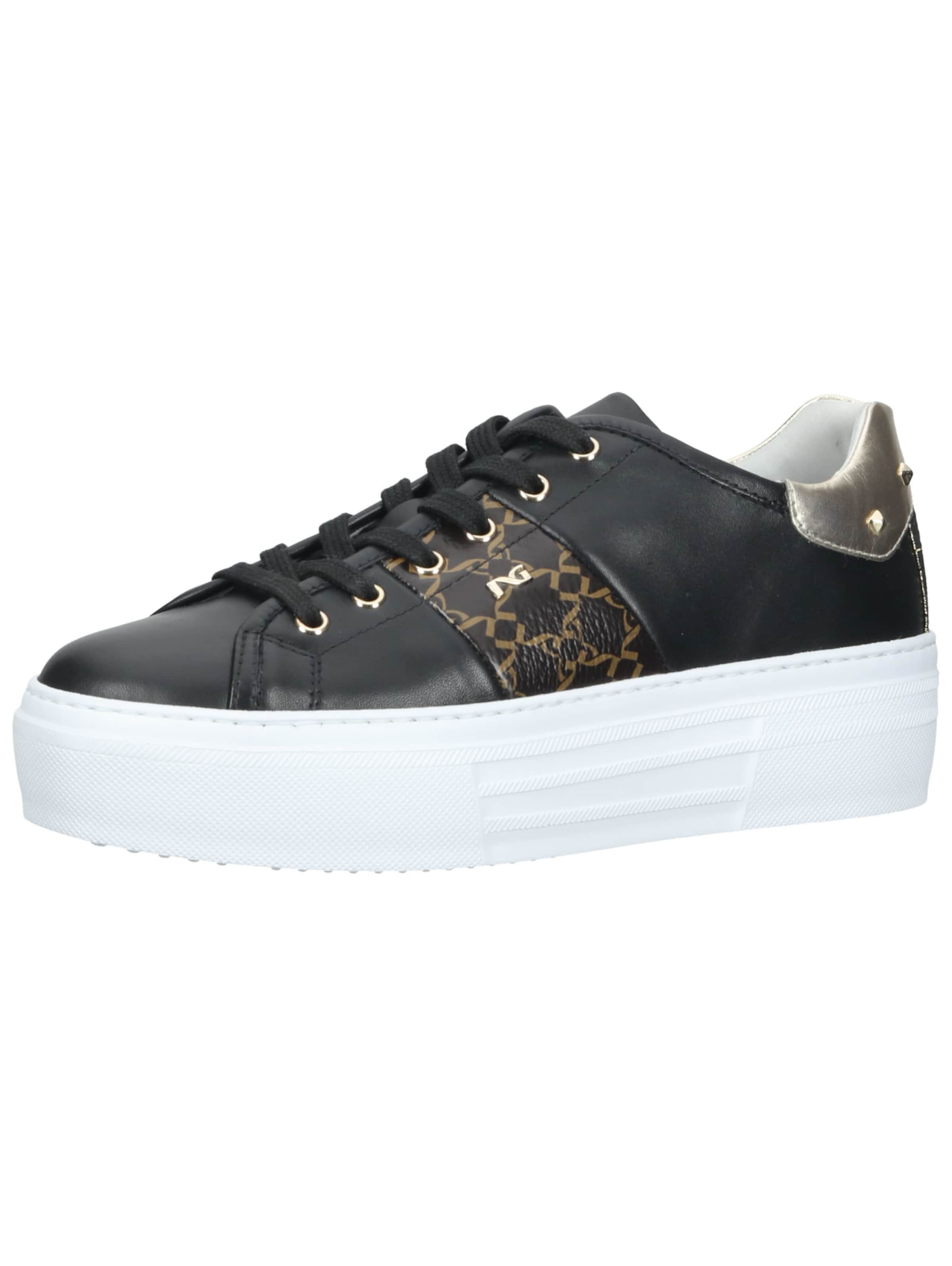 Nero Giardini Sneakers laag in Zwart: voorkant