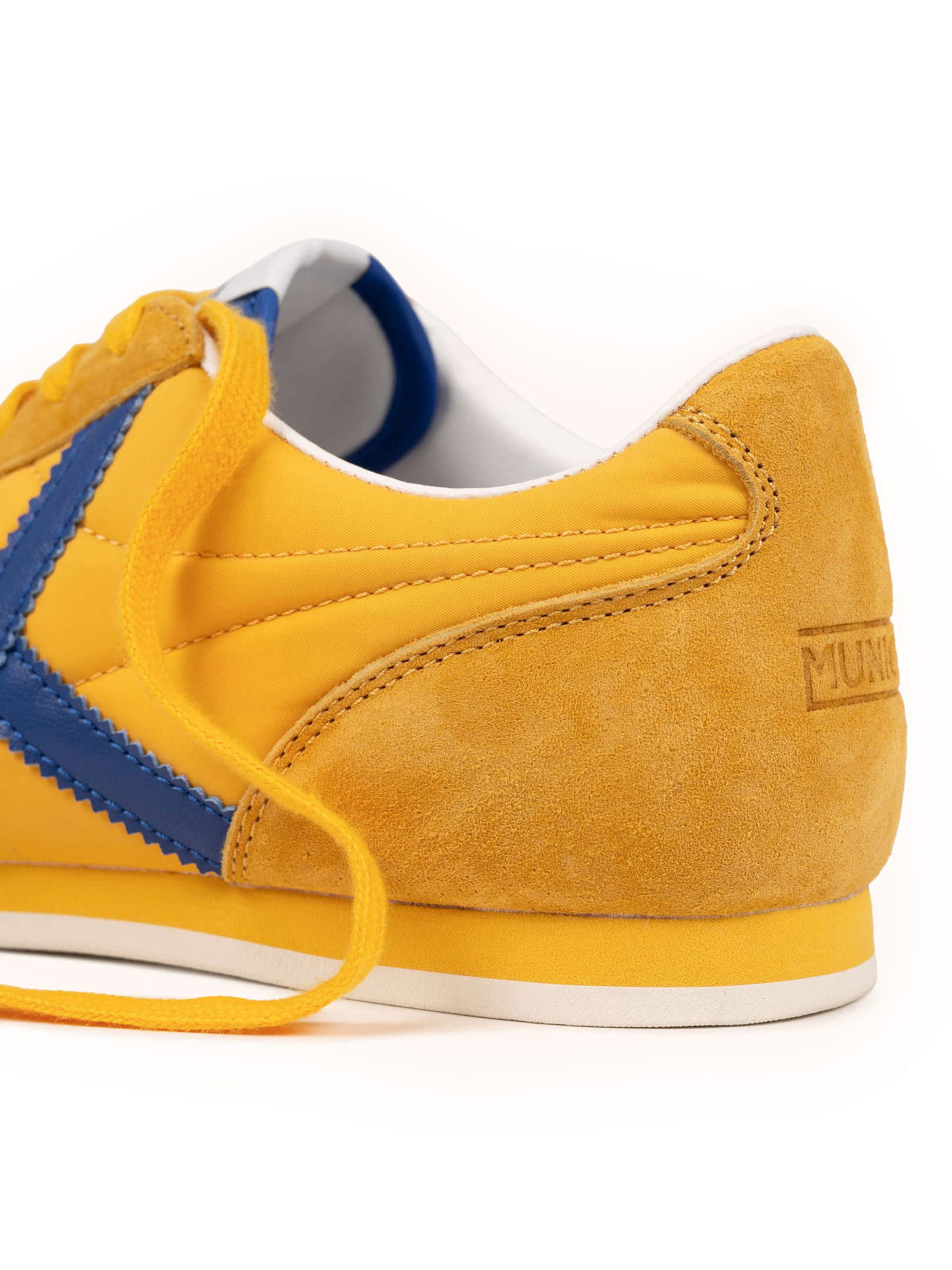 MUNICH Rövid szárú sportcipők 'Stereo' - sárga