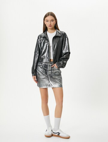 Koton Jacke in Grau