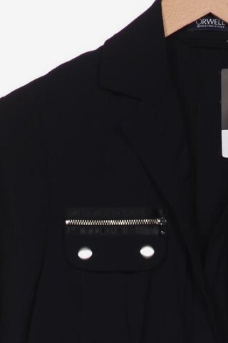 Orwell Jacket & Coat in M in Black