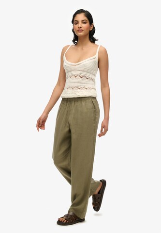 Superdry Regular Broek in Groen