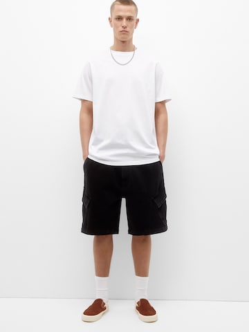 Pull&Bear Loosefit Shorts in Schwarz