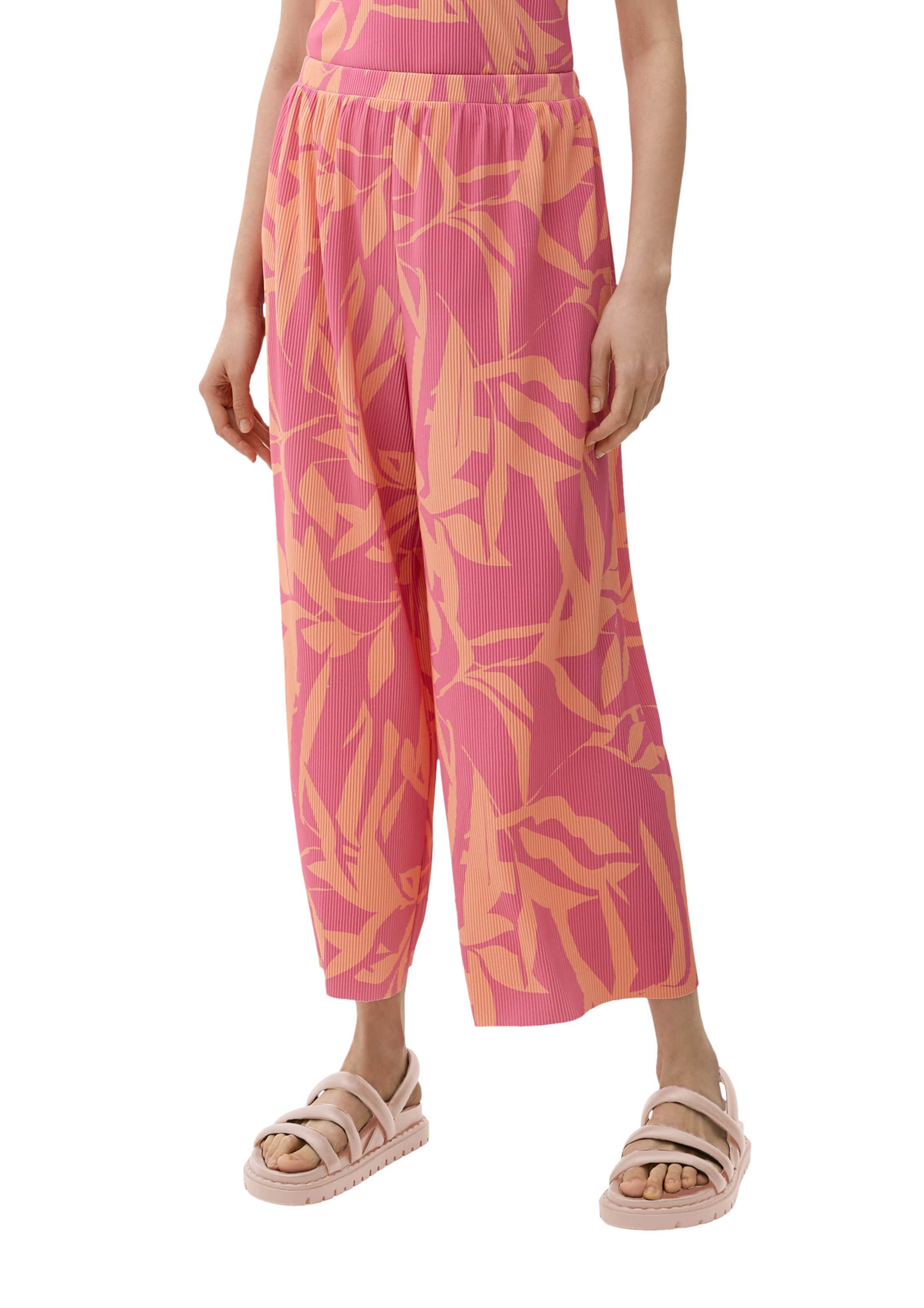 s.Oliver Loose fit Pants in Orange: front