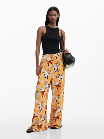 Largi Pantaloni de la Desigual pe galben