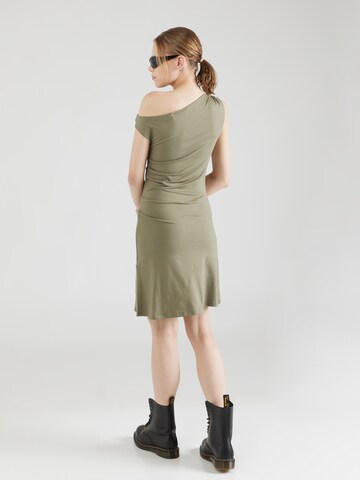 Robe 'Hera' WEEKDAY en vert