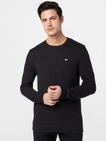 Tommy Jeans Sweater 'Essential' in Black: front