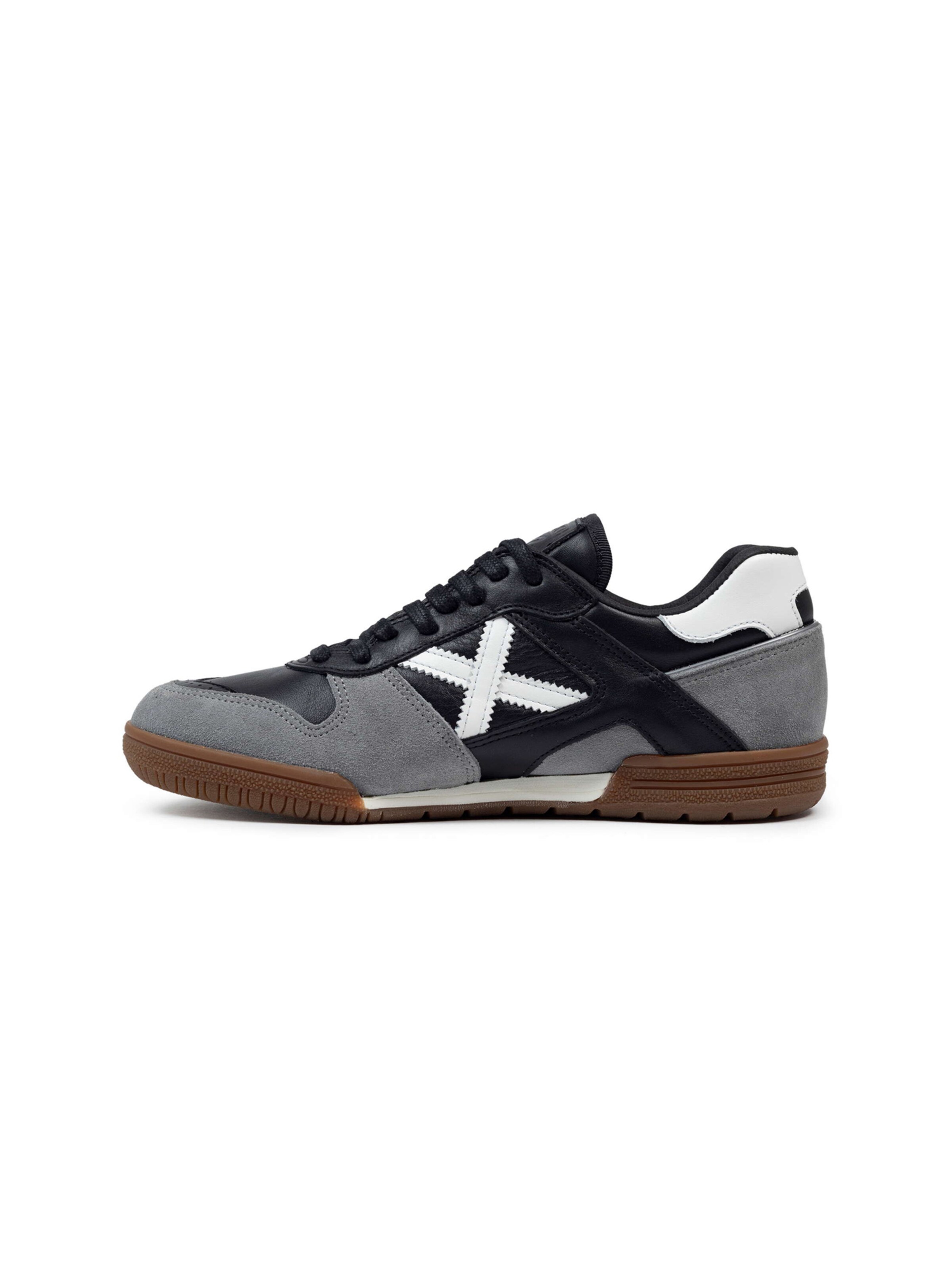 MUNICH Sneakersy niskie 'Continental Premium' w kolorze czarny