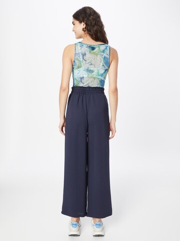 Wide leg Pantaloni con pieghe di Koton in blu