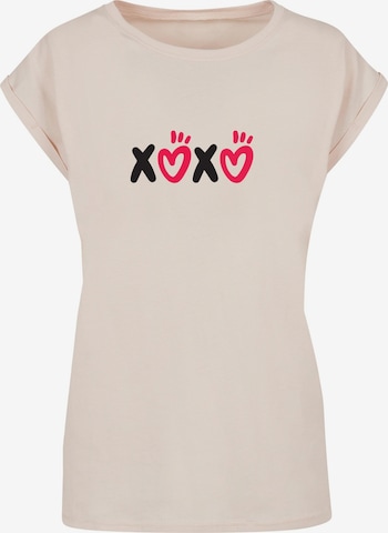 Merchcode T-Shirt 'Valentines Day - Xoxo' in Beige: predná strana