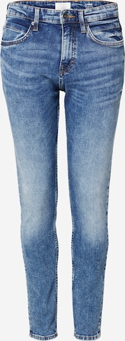 QS Tapered Jeans i blå: forside