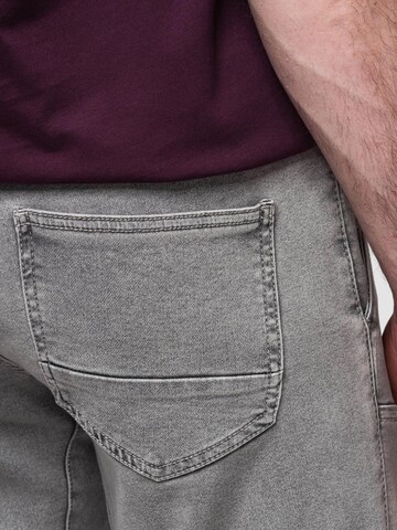 Ombre Loosefit Sportnadrágok - szürke