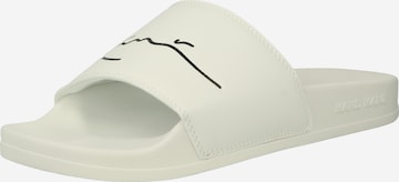 Karl Kani Beach & Pool Shoes in White: front