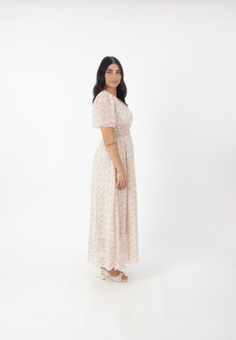 Elara Jurk in Beige
