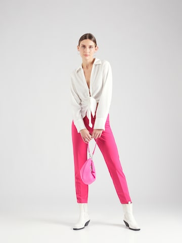 ONLY Regular Pleated Pants 'PEACH' in Pink