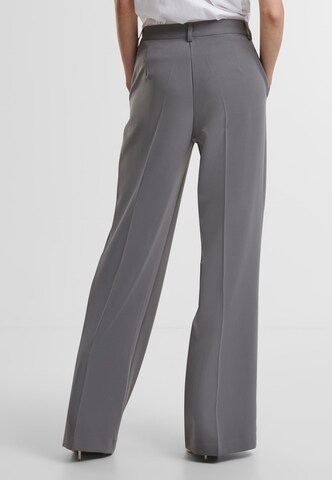 Urban Classics Wide leg Pleat-front trousers in Grey