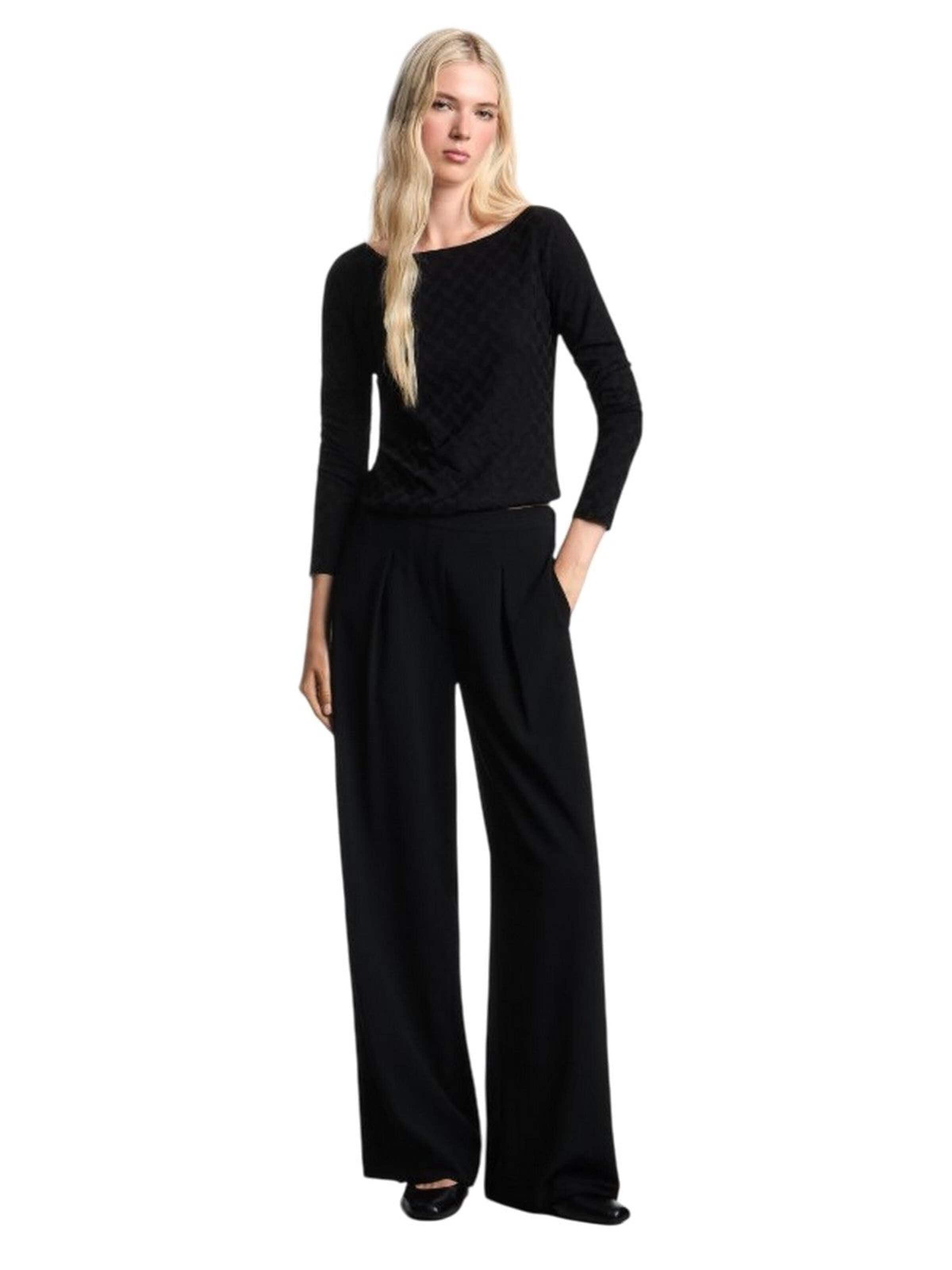 Emporio Armani Sweater in Black