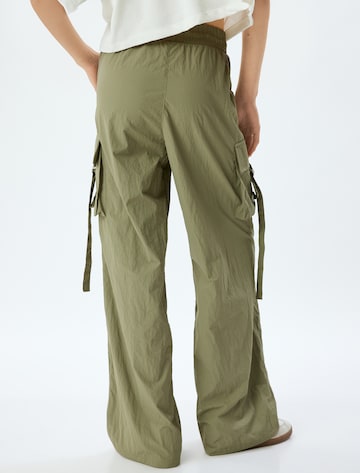 Koton Wide leg Cargo Pants in Green