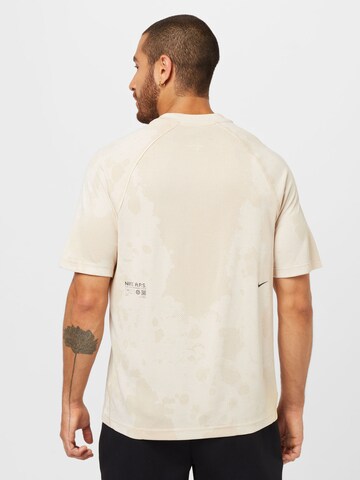 T-Shirt fonctionnel 'ADV' NIKE en beige