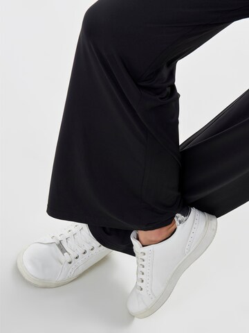 ONLY Loosefit Broek 'Ninja' in Zwart